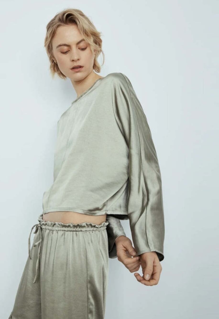MELISSA NEPTON Tenesi gray loungewear long sleeve shint satin top